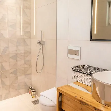 Apartment Opatija Hills Luxury Ika